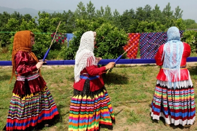 این لباس ها سخن می گویند!