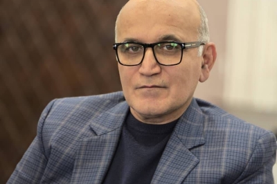 پایان انتظار بیماران چشمی در لنگرود؛ امکان جراحی آب مروارید با دستگاه استلاریس الیت فراهم شد